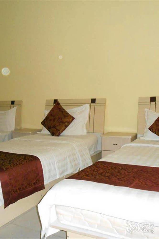 Chengdu Cosiness Home Hotel Екстер'єр фото