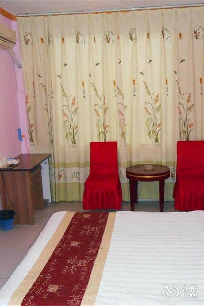 Chengdu Cosiness Home Hotel Екстер'єр фото
